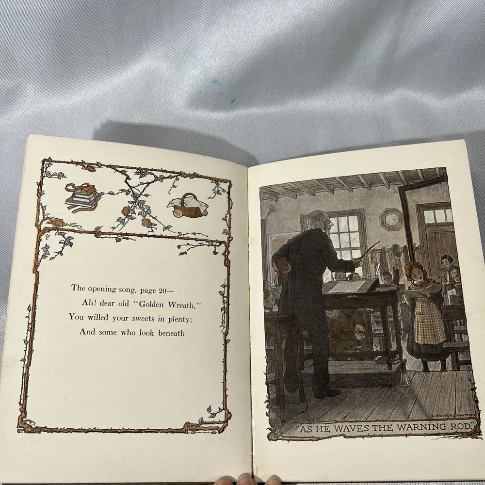 Vintage 1909 OLD SCHOOL DAY ROMANCES‎ BOOK by JAMES WHITCOMB RILEY